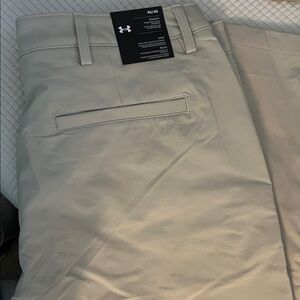 Under Armour Men’s Chinos - Light Tan